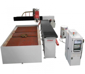 CNC 五軸水刀加工機